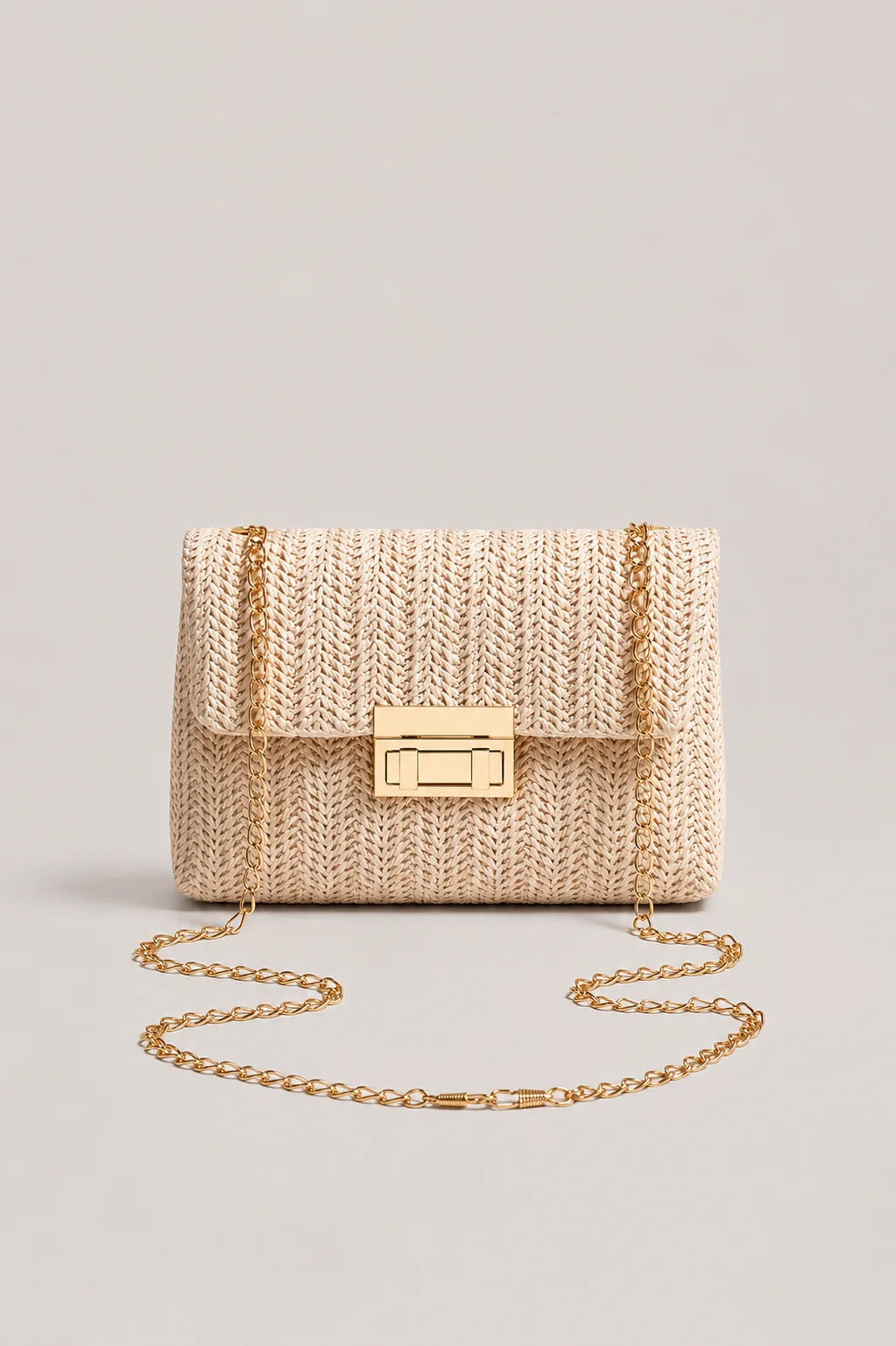 Women’s Woven Straw Chain Shoulder Bag
